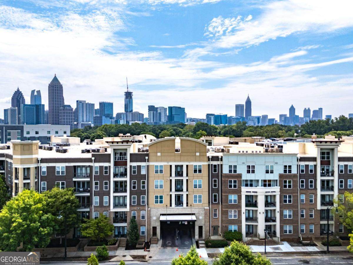 390 17th Street - Photo 1