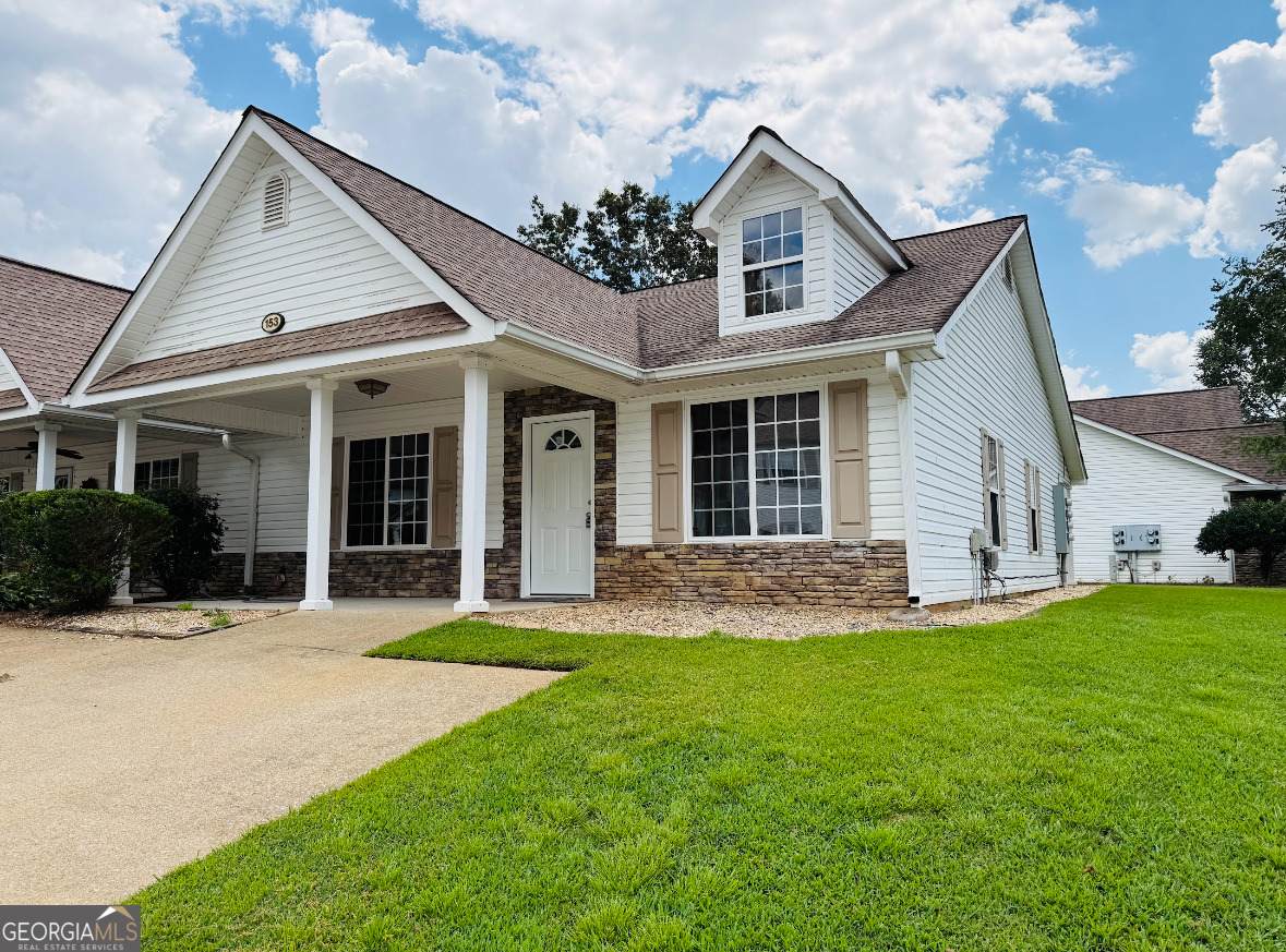 153 Crest Pointe - Photo 1