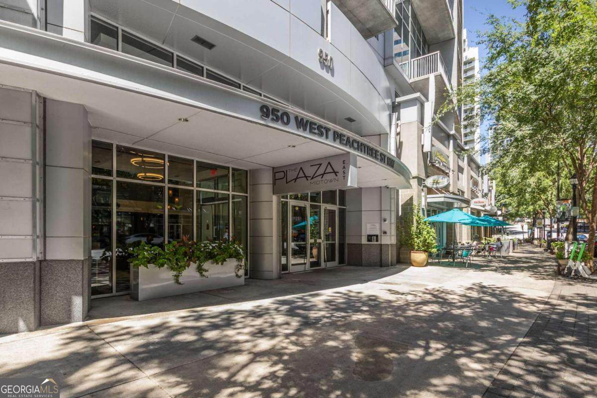 950 Peachtree Street - Photo 1