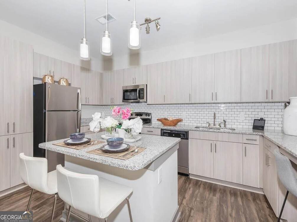 2080 One White Oak Lane - Photo 1