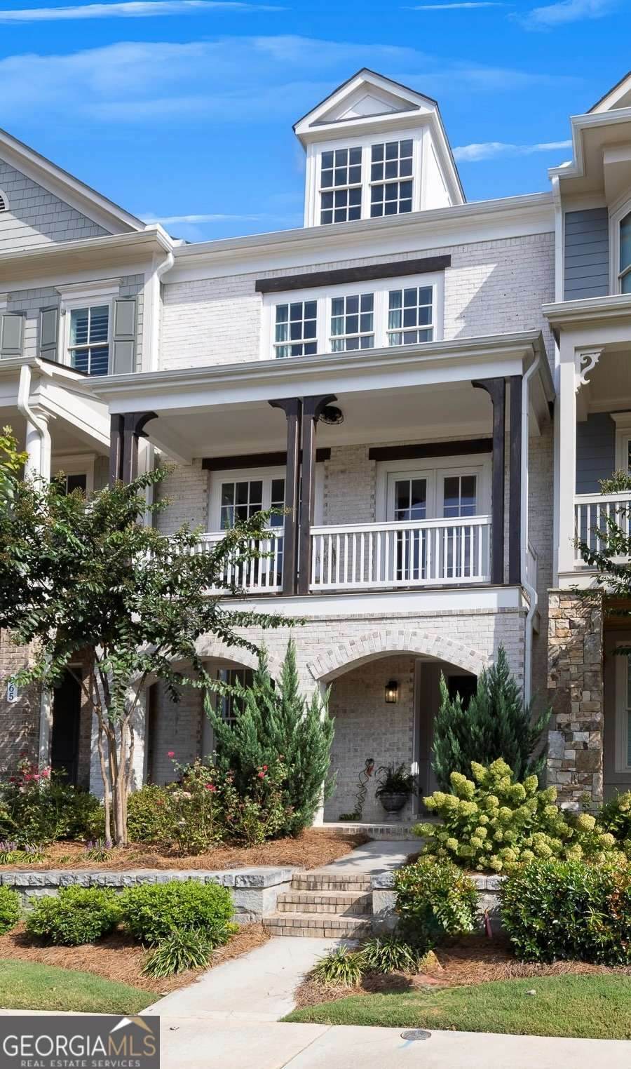 967 On Main Drive - Photo 1