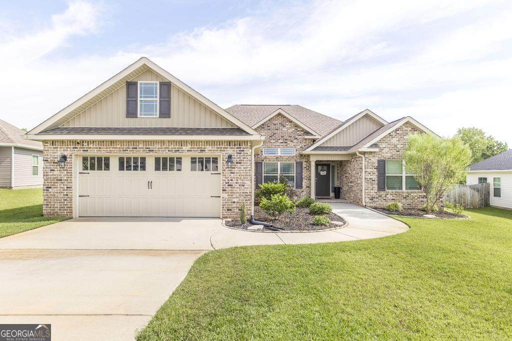 310 Creek Ridge Drive - Photo 1