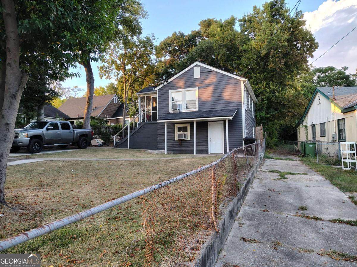 1113 35th Street - Photo 1