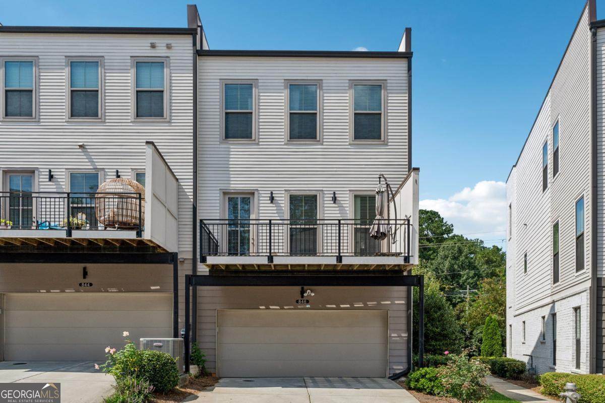 846 Constellation Drive - Photo 1