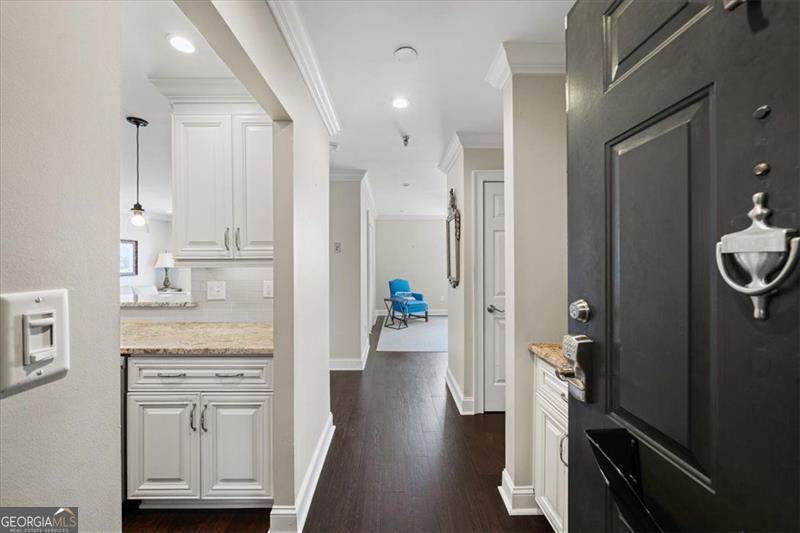 300 Johnson Ferry Road - Photo 1