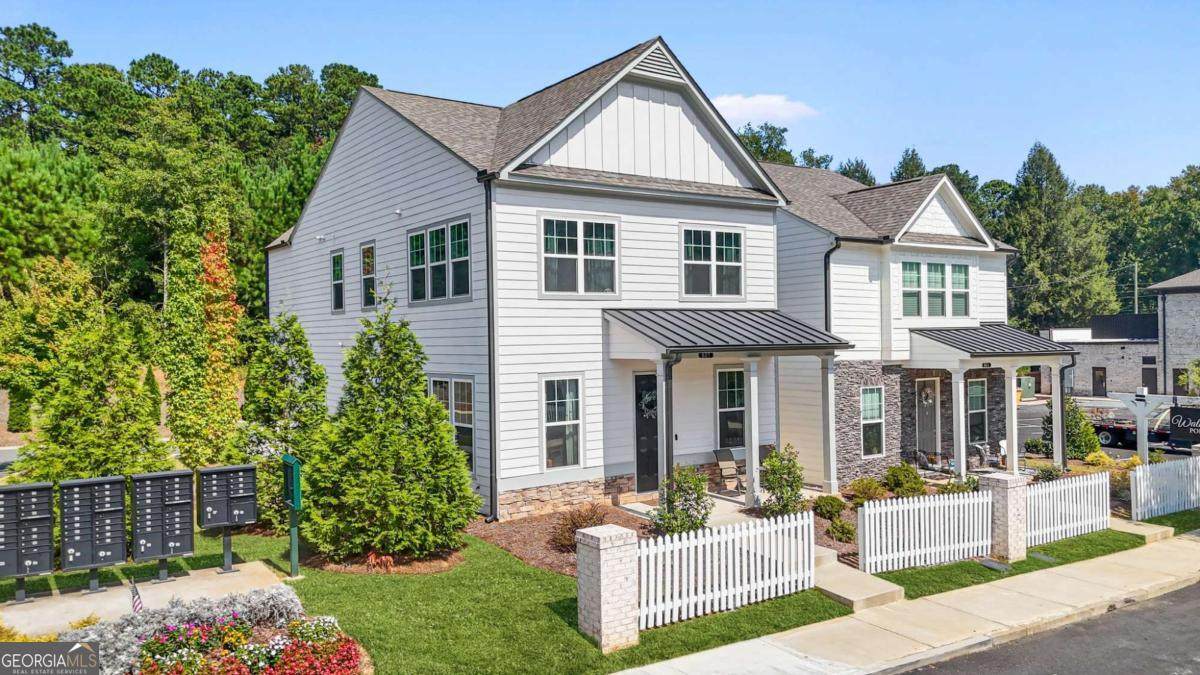 801 Homestead Drive - Photo 1