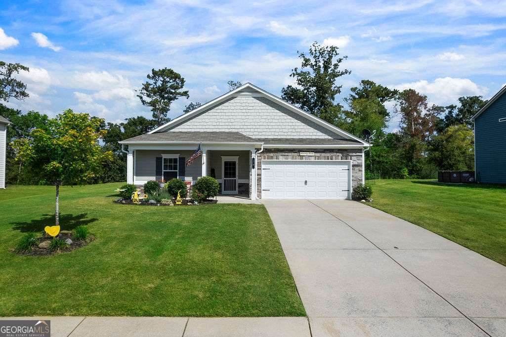 38 Woody Way - Photo 1