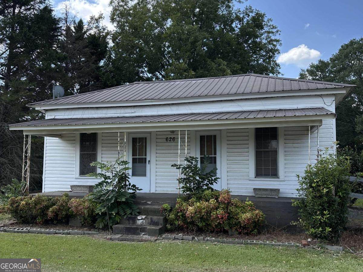 626 Rockmart Road - Photo 1