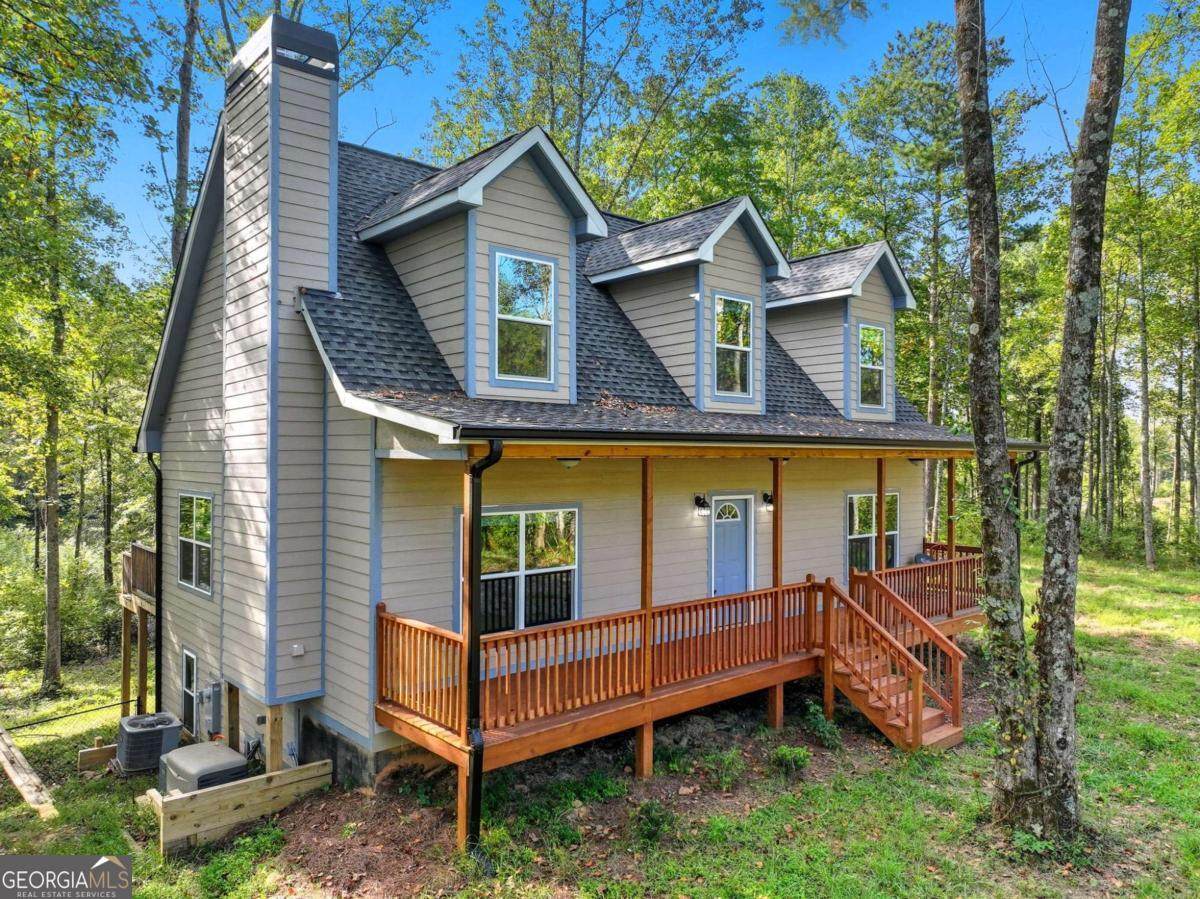 235 Oak Park Drive - Photo 1