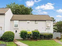 299 Country Club Drive - Photo 1