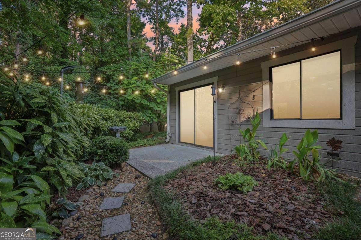 2955 Torreya Way - Photo 1