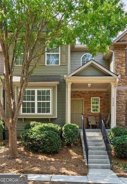 5239 Whiteoak Avenue - Photo 1