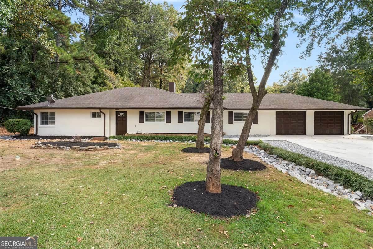 2410 Rugby Avenue - Photo 1