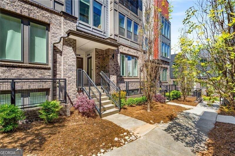 383 Pratt Drive - Photo 1