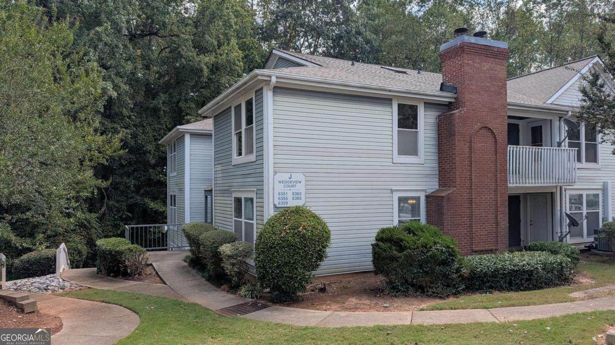 6355 Wedgeview Court - Photo 1