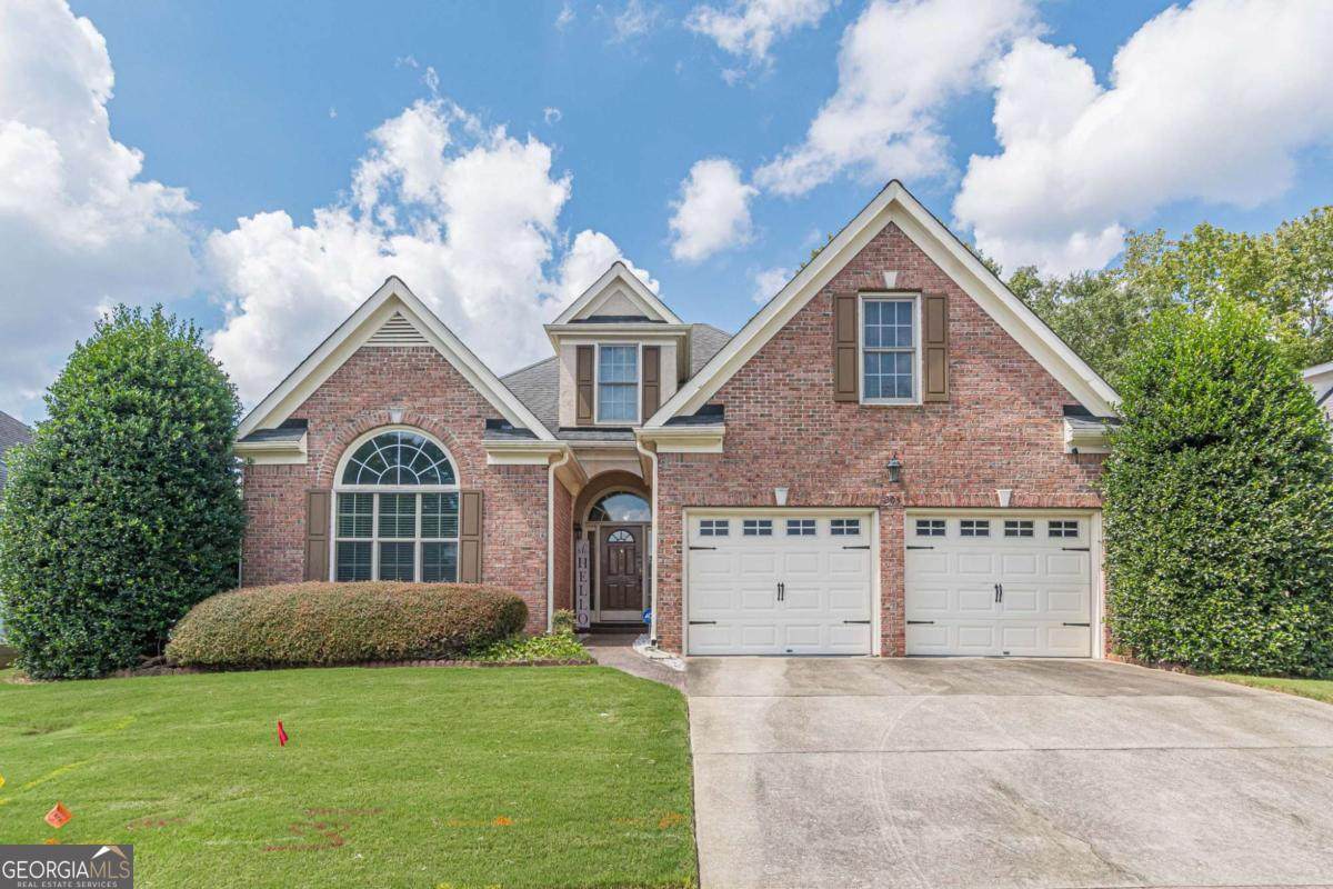 203 Prestwick Way - Photo 1