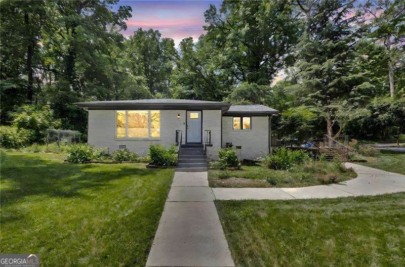 2837 Amelia Avenue - Photo 1