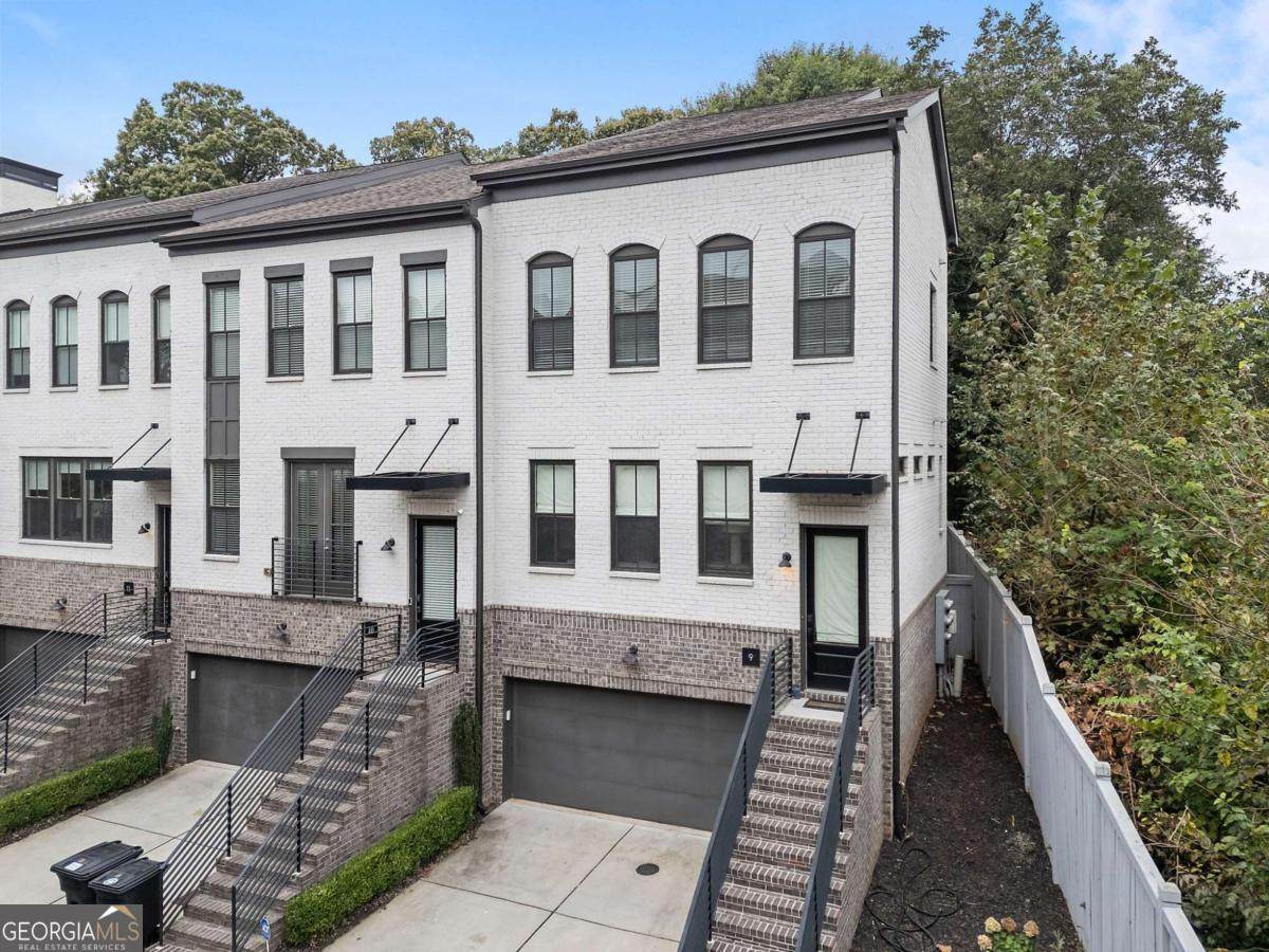 1388 La France Street - Photo 1