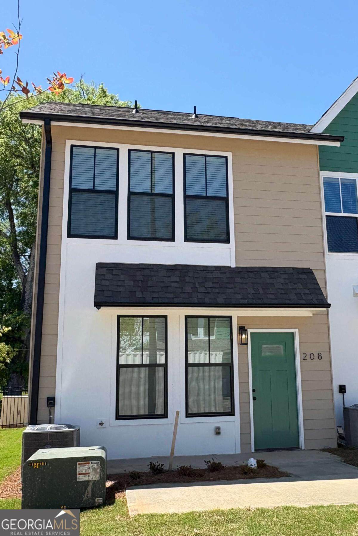 1095 Tucker Avenue - Photo 1