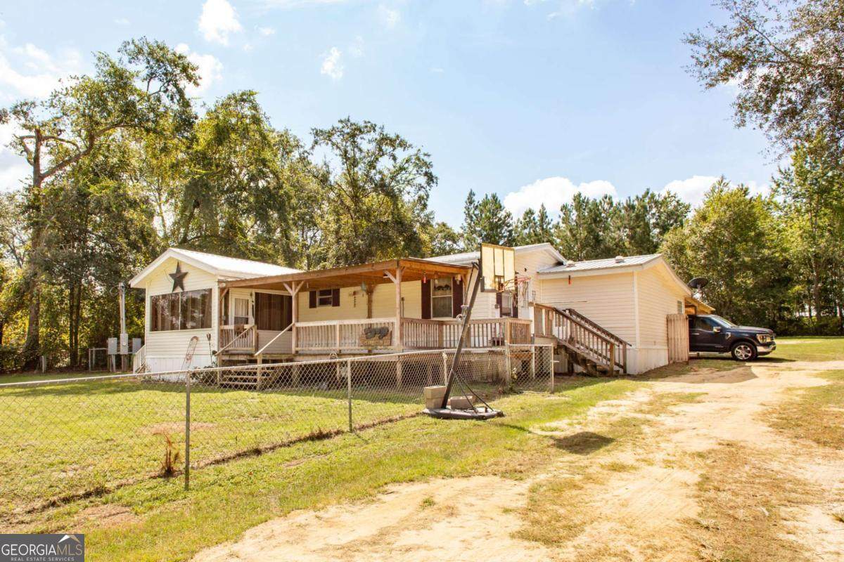 4535 Oakview Circle - Photo 1