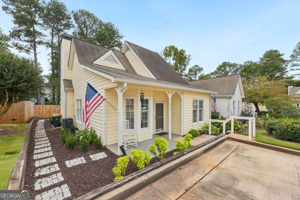 178 Victoria Way - Photo 1