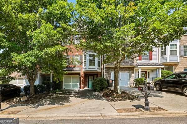 810 Ash Street - Photo 1