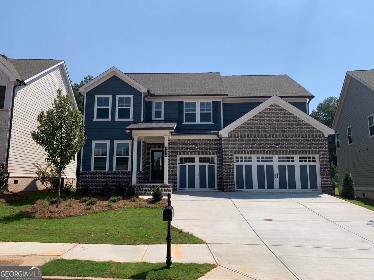 4220 Willow Creek Drive - Photo 1