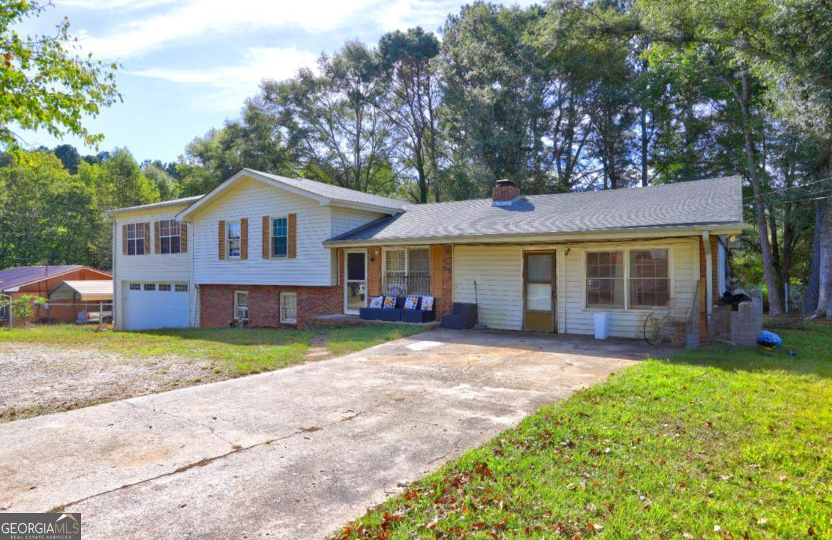 70 Henson Circle - Photo 1