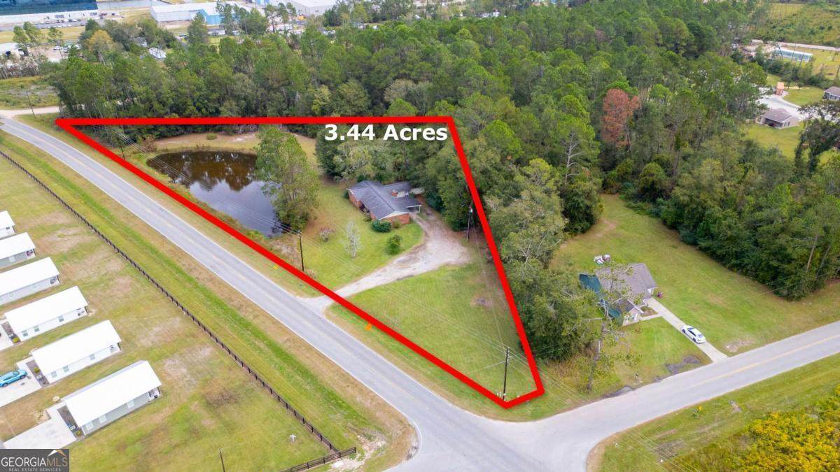 537 City Circle - Photo 1