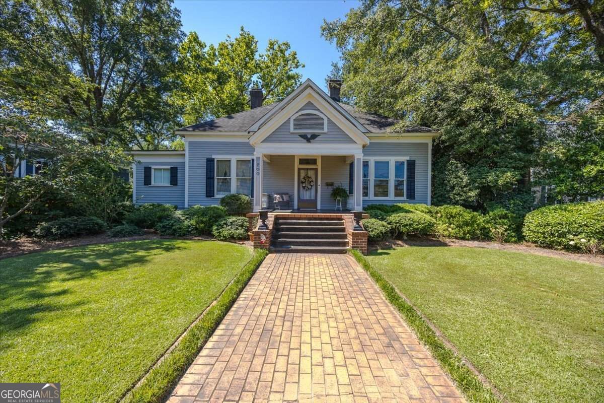 200 Indian Spring Drive - Photo 1