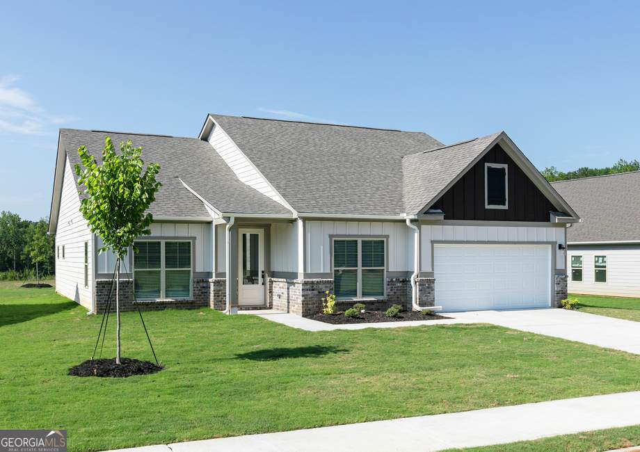 132 Cantrell Drive - Photo 1