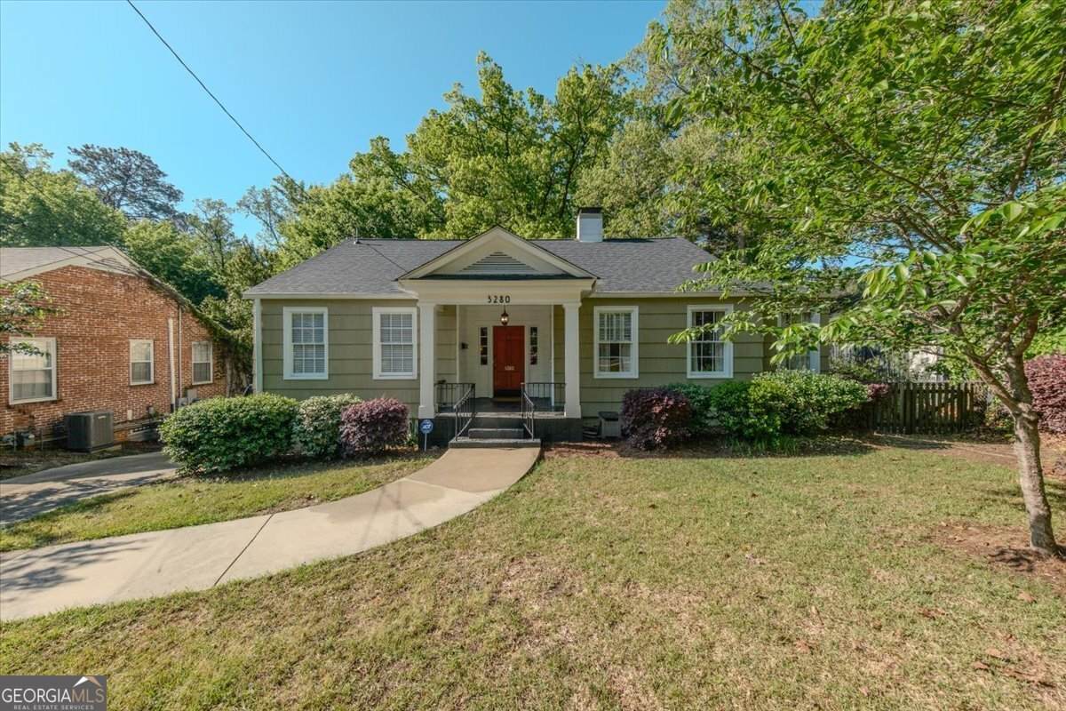 3280 Ingleside Avenue - Photo 1