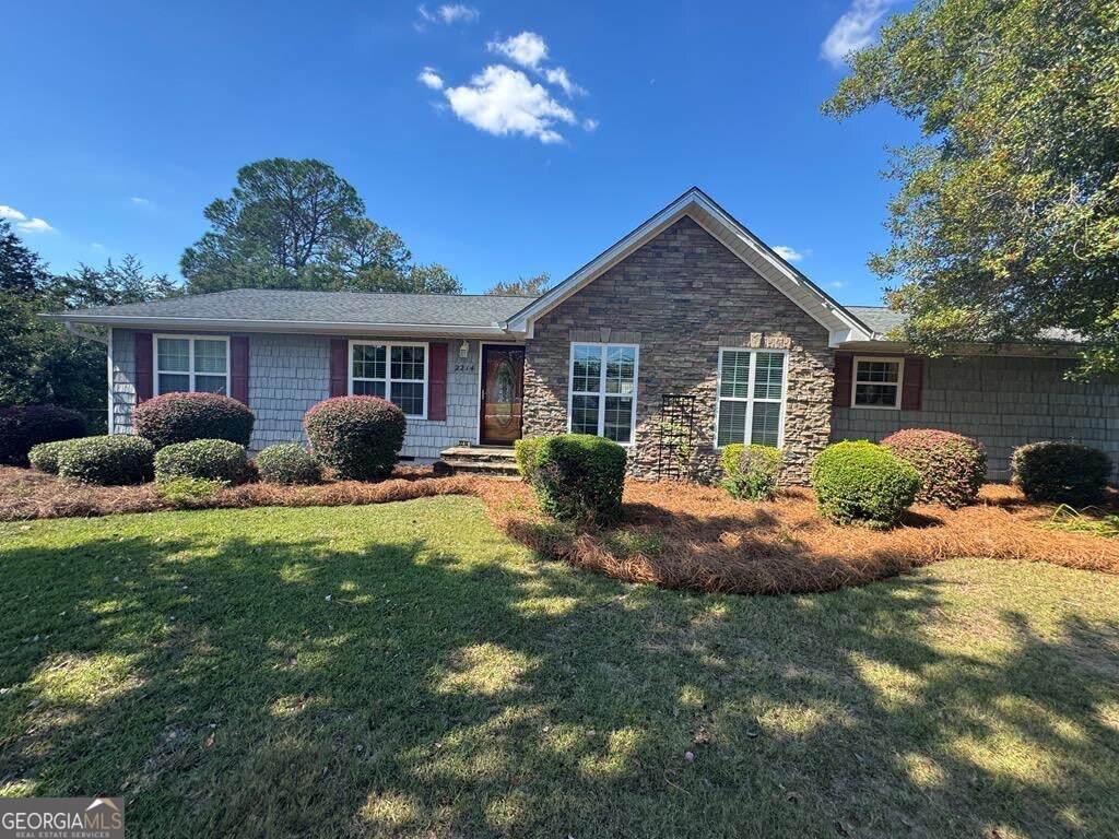 2214 Love Avenue - Photo 1