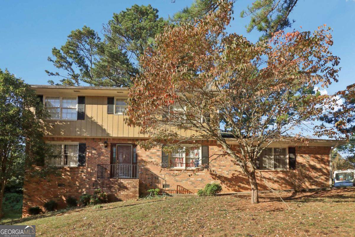 467 Oroarke Drive - Photo 1