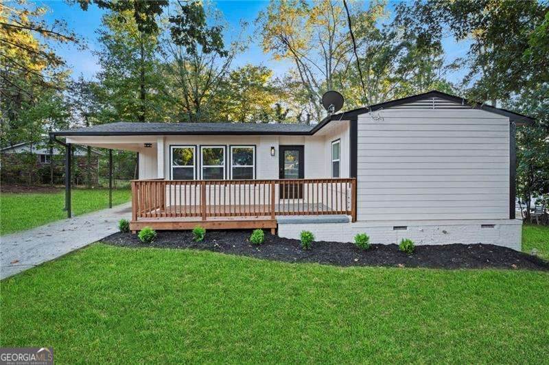 6179 Holiday Boulevard - Photo 1