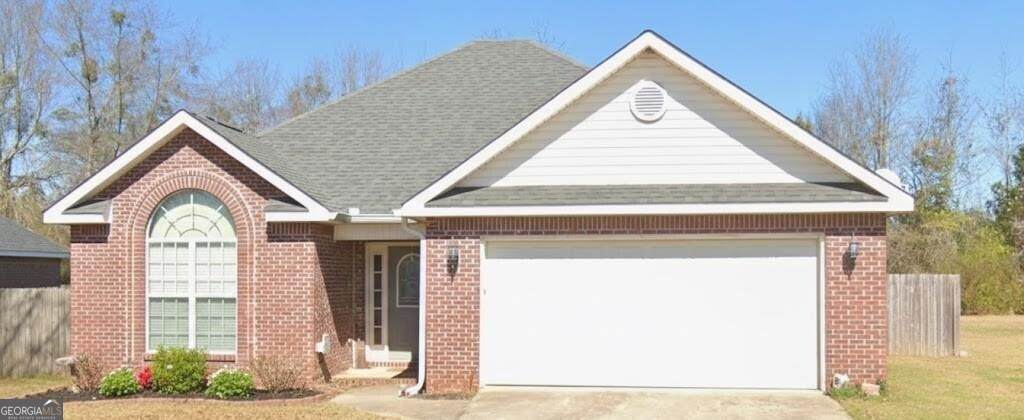 208 Sugarloaf Parkway - Photo 1