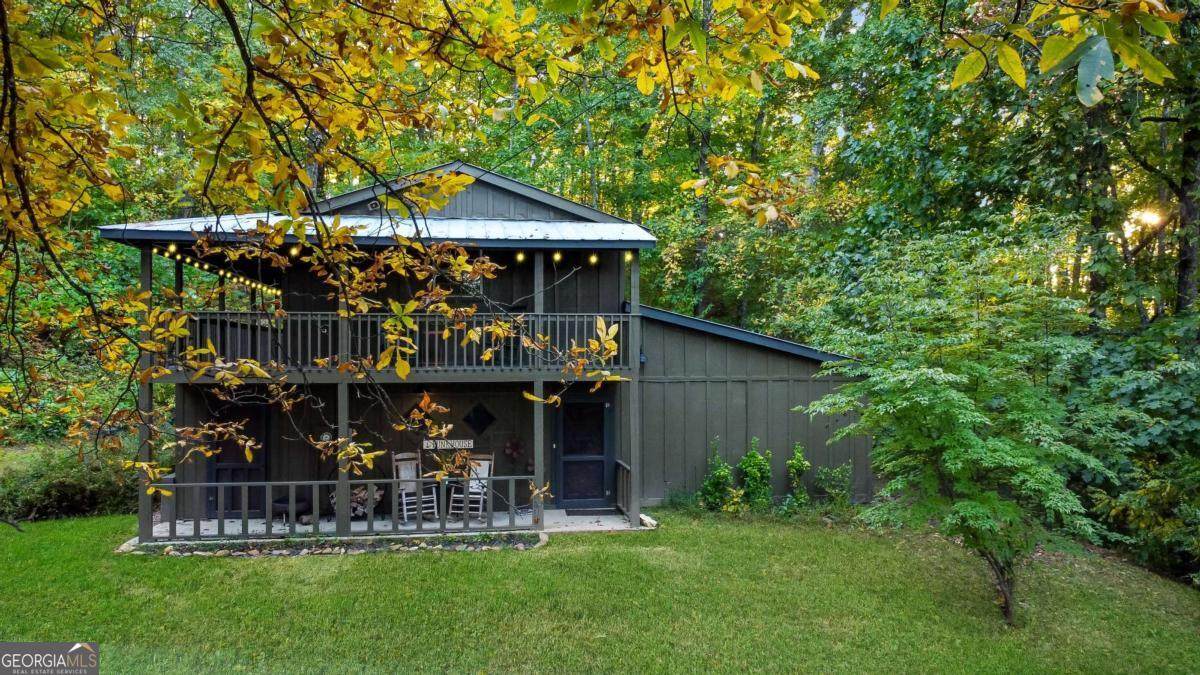 686 Laurel Hill Lane - Photo 1