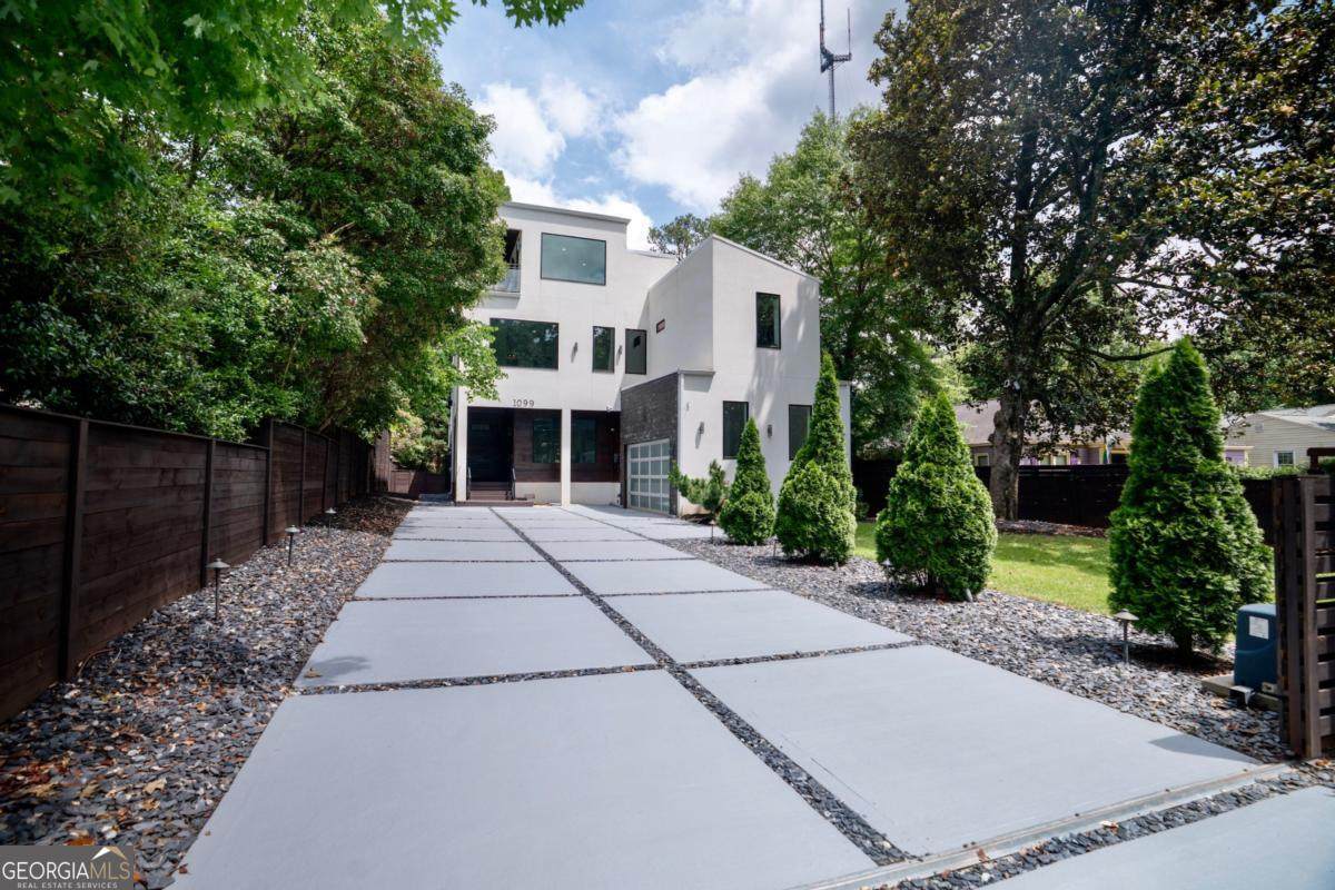 1099 Vista Trail - Photo 1