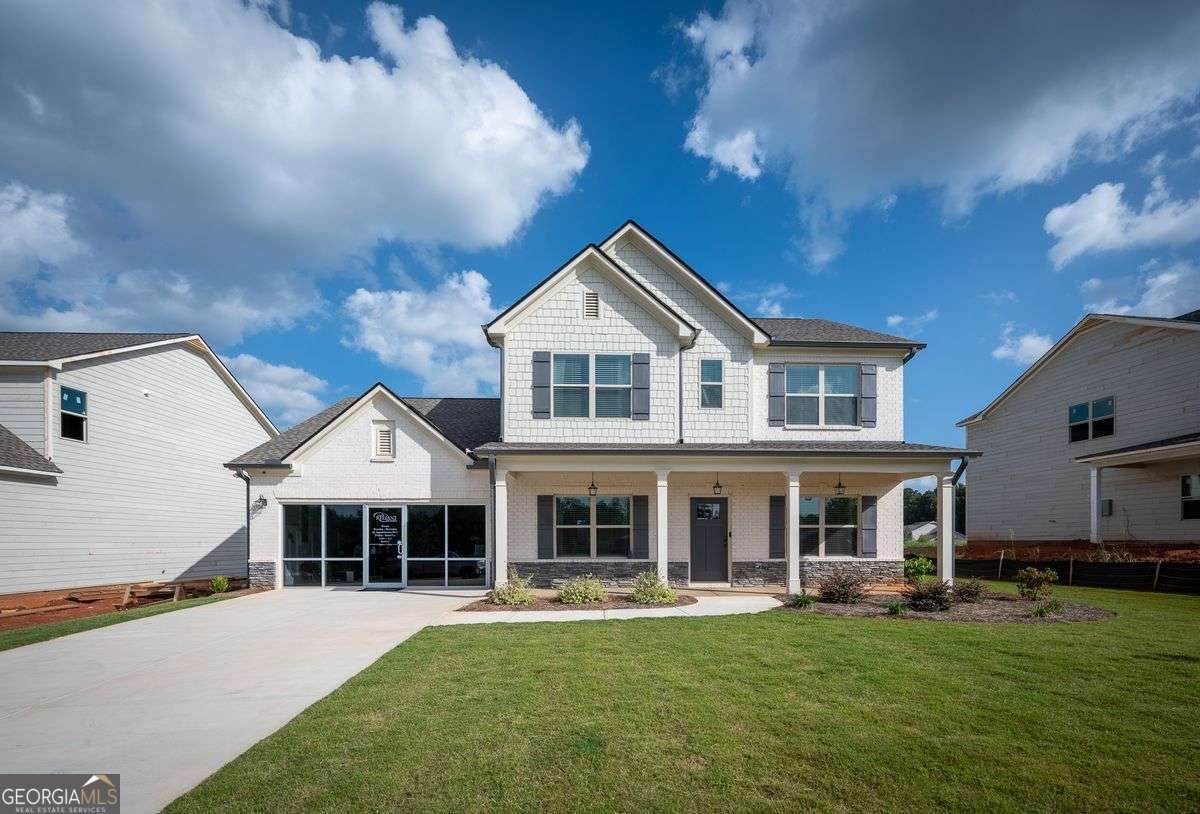 560 Calgary Downs Drive - Photo 1