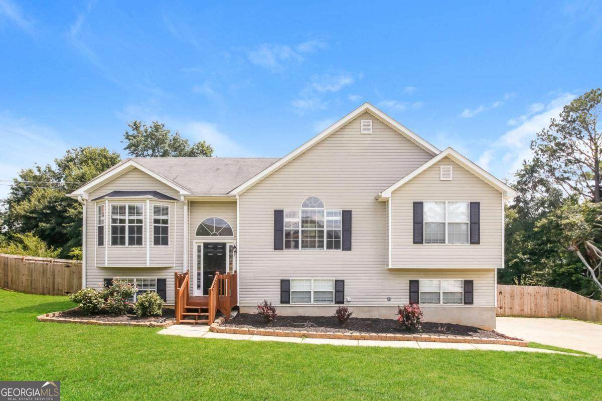 37 Ridgefield Drive - Photo 1