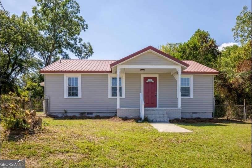 2528 Lorraine Street - Photo 1