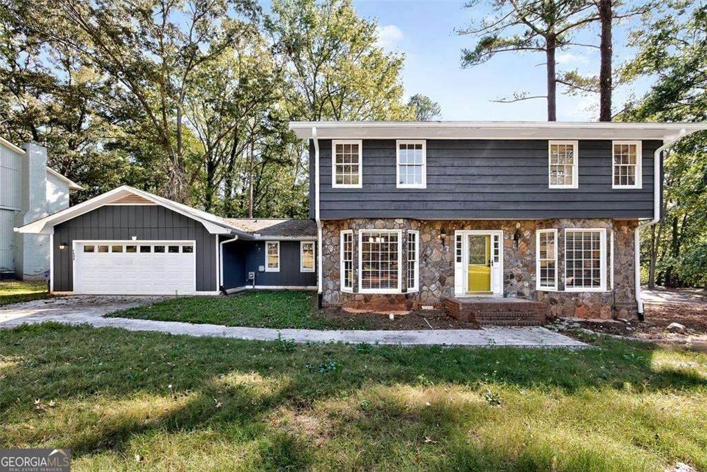 1690 Briarbend Court - Photo 1