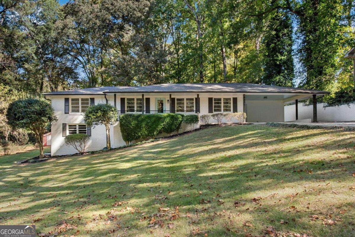 6445 Sherwood Trail - Photo 1