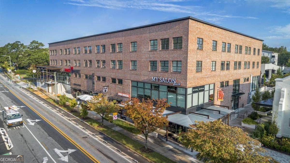 100 Prince Avenue - Photo 1
