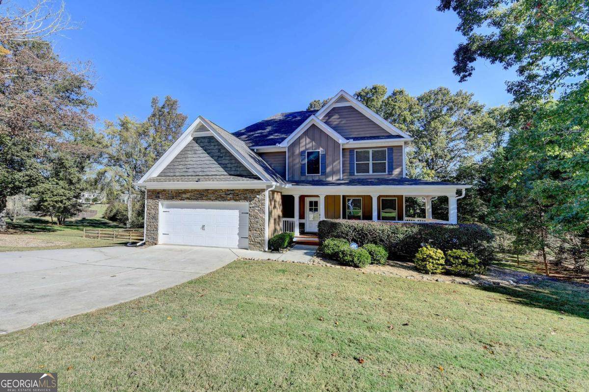 1755 Lark Trail - Photo 1
