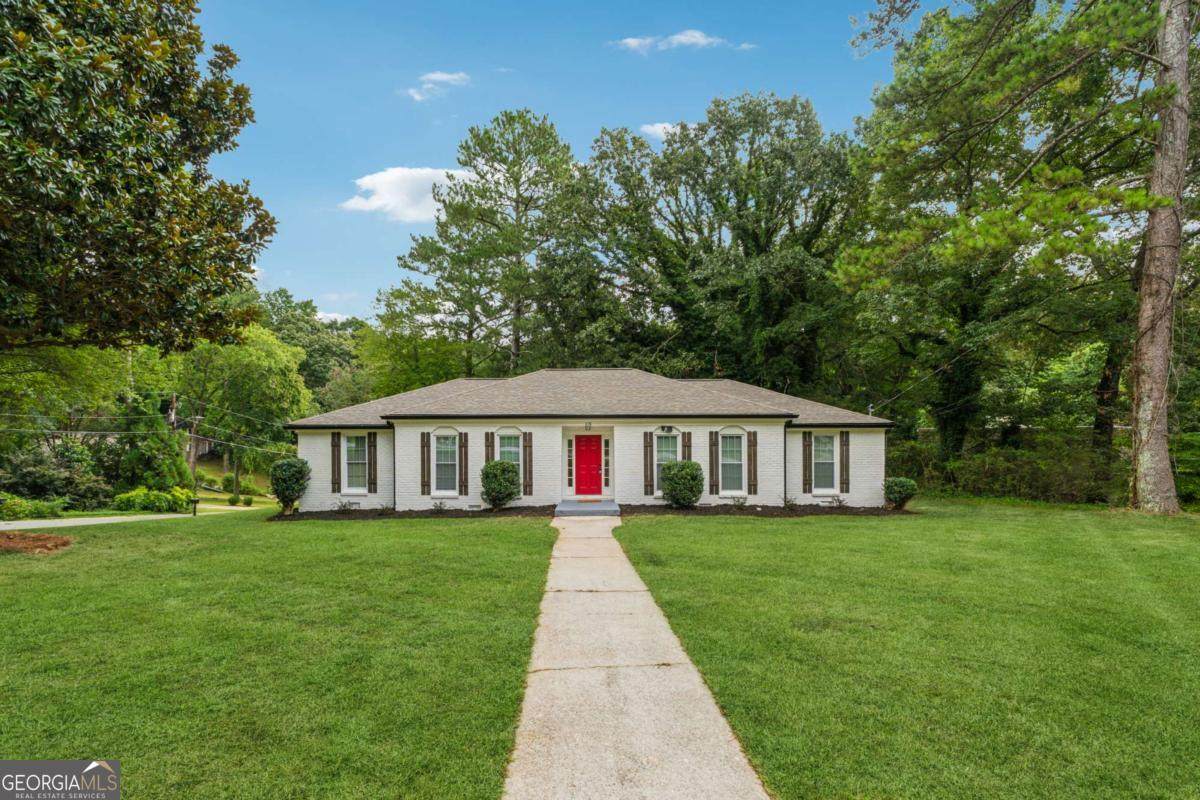 676 Bralorne Drive - Photo 1