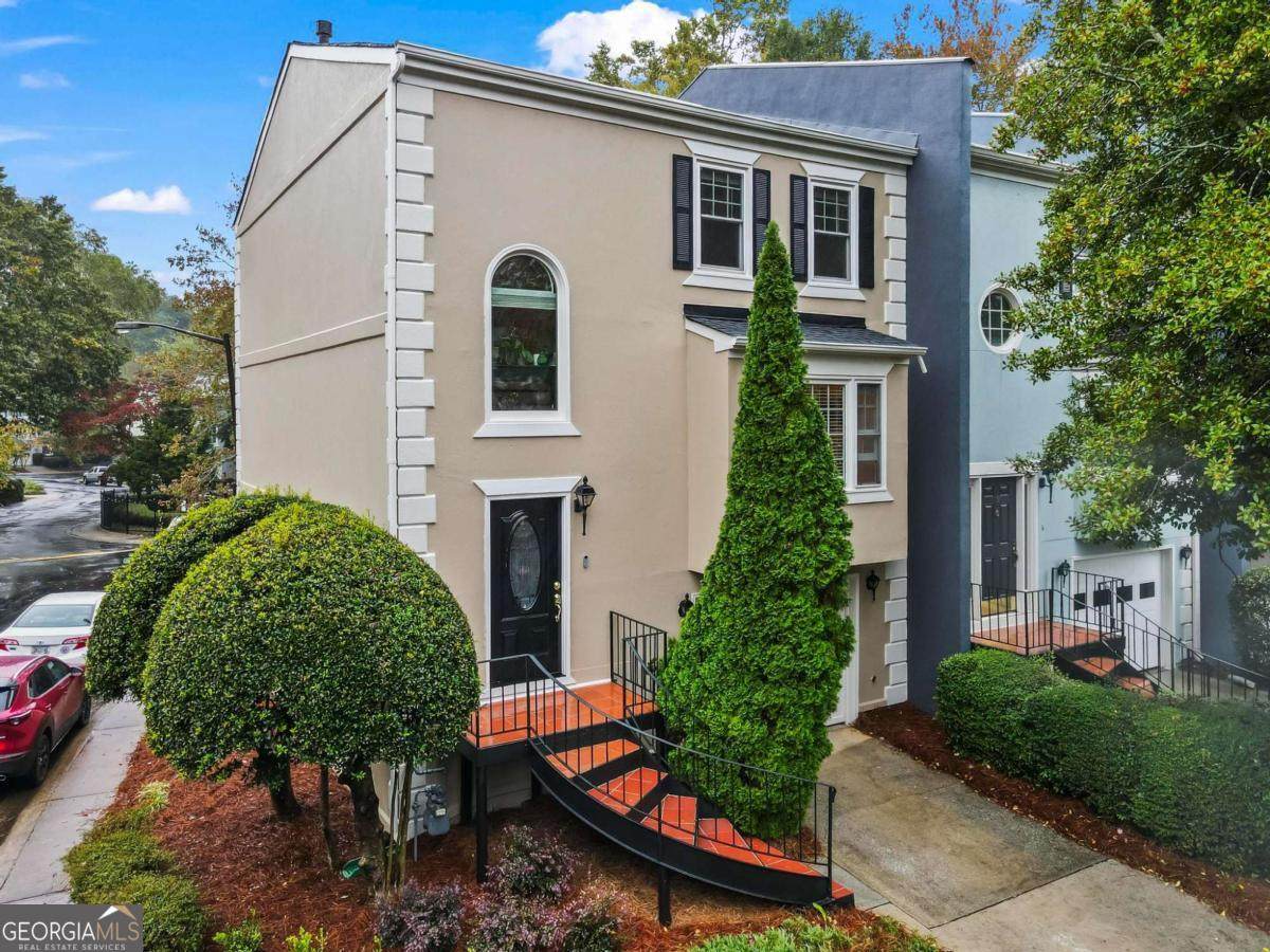 40 Sycamore Station - Photo 1