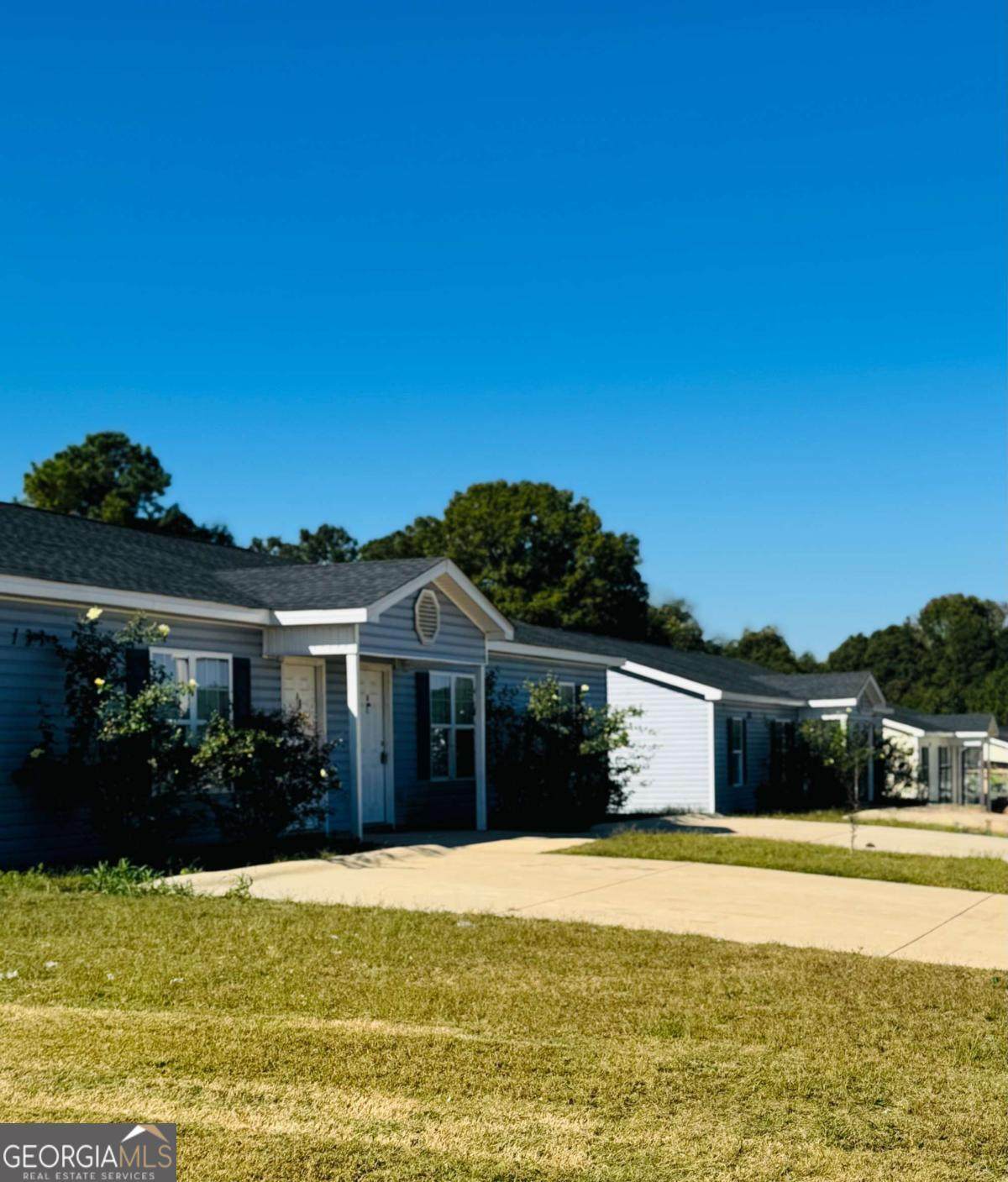 131 Ronald Pride Boulevard - Photo 1
