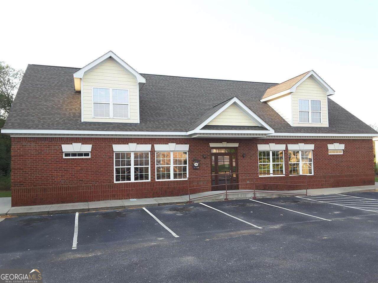 112 Hill Pond Lane - Photo 1