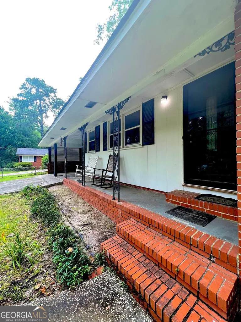 2109 Park Lane - Photo 1